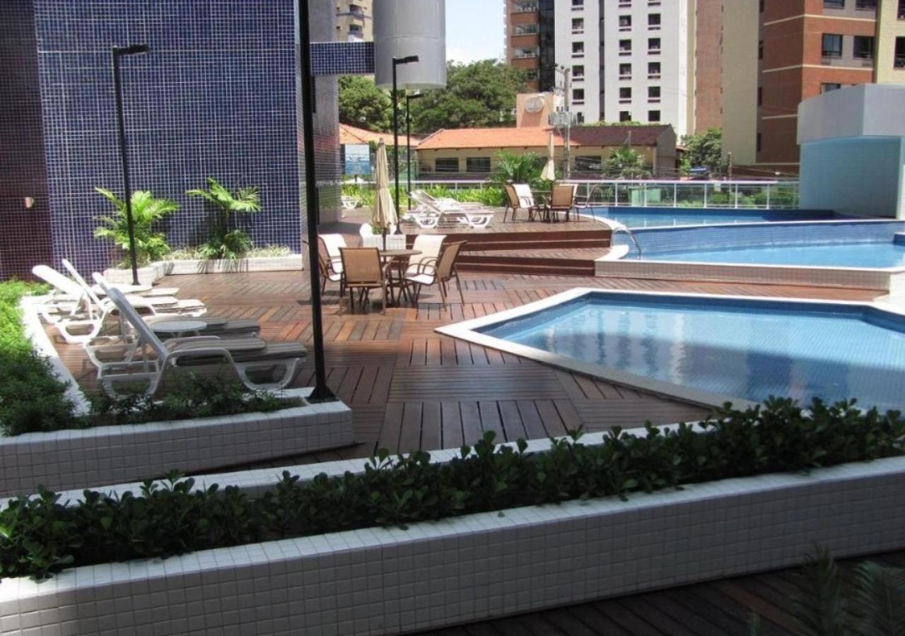 Class Apartment *